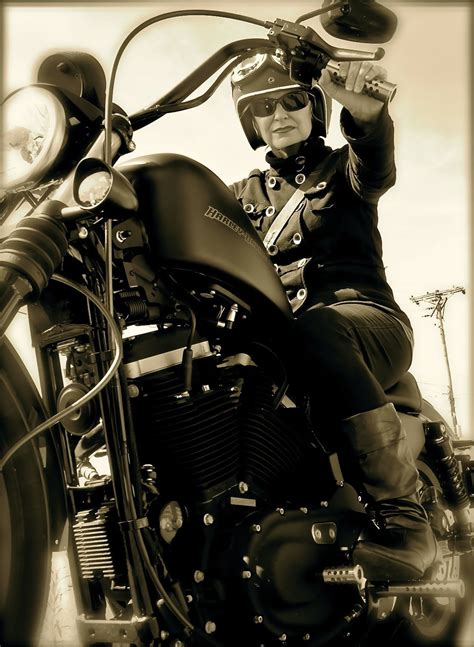 Harley Davidson Women Riders Lady Riders Female Motorcycle Riders