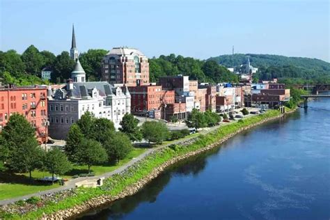 19 Fantastic Things To Do In Augusta Maine