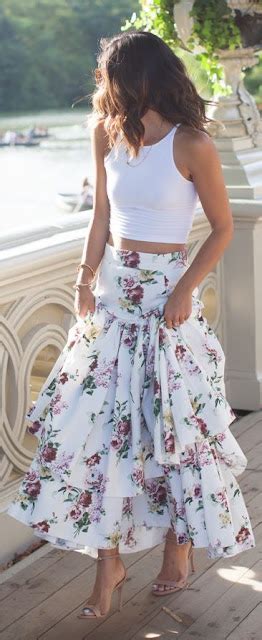 Summer Look Floral Maxi Skirt With White Crop Top Just A Pretty Style