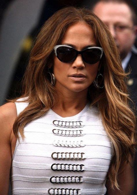 37 Jennifer Lopez Sunglasses Ideas Jennifer Lopez Jlo Jennifer
