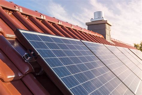 The following guide explores some of the main reasons that electric vehicles don't have solar panels on the roof. Solar Panels - Are They a Worthwhile Investment? | Roof ...
