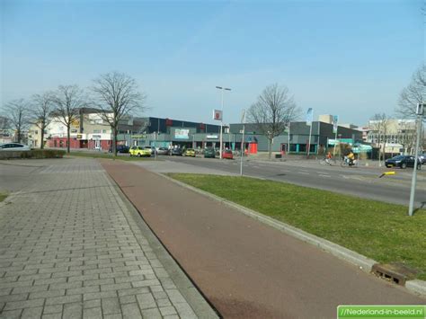 Bekijk meer ideeën over zevenkamp, speeltuin, gezinnen. Rotterdam > Zevenkampse Ring luchtfoto's / foto's ...