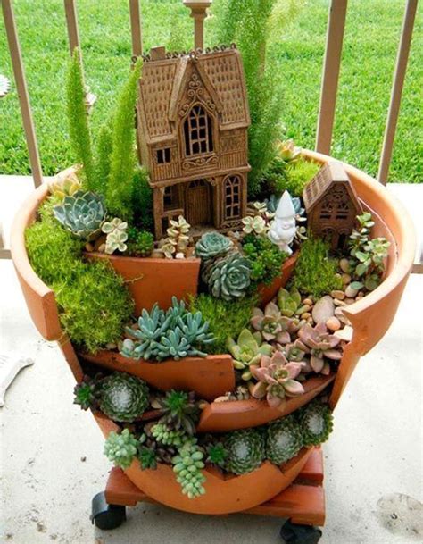 Миниатюрные сады в разбитых горшках (подборка, Diy) / Цветы, вазы и ...