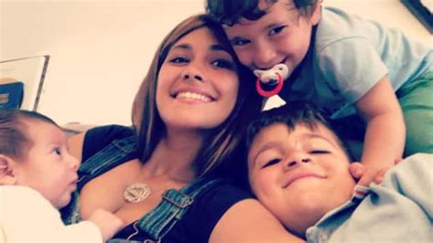 Weitere suchvorschläge rund um lionel messi und frau Messis Frau: Das ist Antonella Roccuzzo