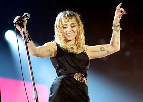 Miley Cyrus Releases New Ep ‘she Is Coming