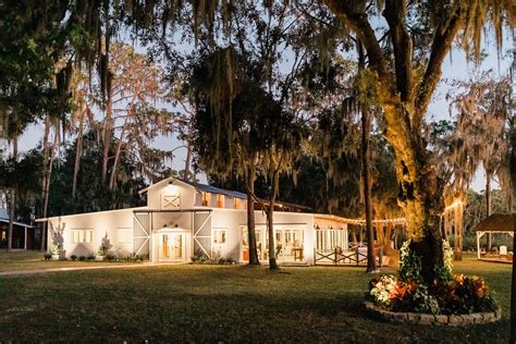 The Barn At Crescent Lake Venue Odessa Fl Weddingwire