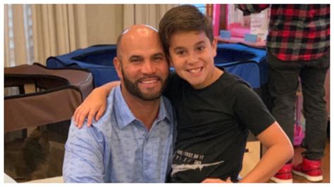 Who Is Ezra Pujols Everything About Albert Pujols Son