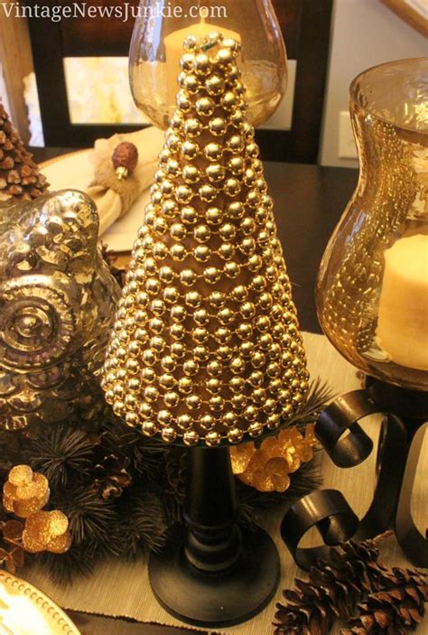 35 Fabulous Gold Christmas Decorating Ideas – All About Christmas