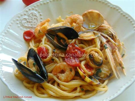 Faire bouillir 3 l d'eau salée.faire revenir les fruits de mer dans une sauteuse avec l'huile d'olive. Spaghetti aux fruits de mer - L'Italie dans ma cuisine ...