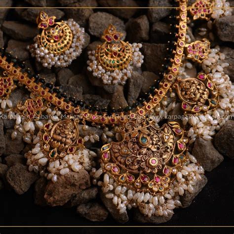 All The Unique Antique Gold Jewellery Pieces Are Here South India Jewels