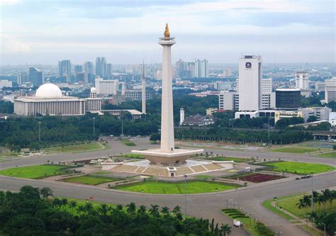 The National Monument Indonesian Monumen Nasional Monas Is A 433