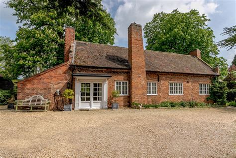Inside The Stunning Nottinghamshire Home That Was The Birthplace Of A