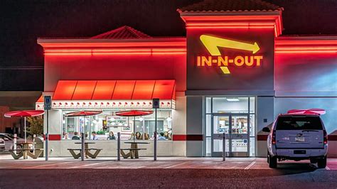 In N Out Career Salary Age And Interview Questions How I Got The Job