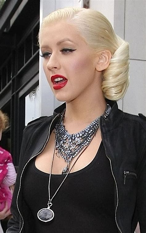 Christina Aguilera Open Mouth Celebrities Hot Celebs