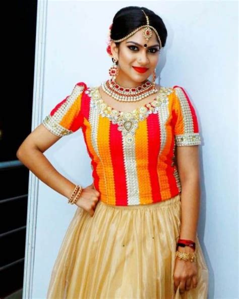 Swasika is all set to take a new step in her career. Swasika Vijay Wiki, Biography, Age, Movies, Images ...