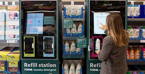 Environmentalists Demand Reusable Refillable Packaging From Biggest