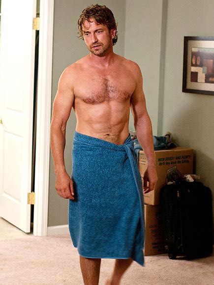 The Men Of Hollywood Gerard Butler Shirtless Six Pack Abs