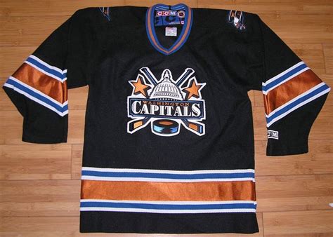 Washington Capitals Authentic Stitched Ccm Nhl Hockey Jersey Youth Size