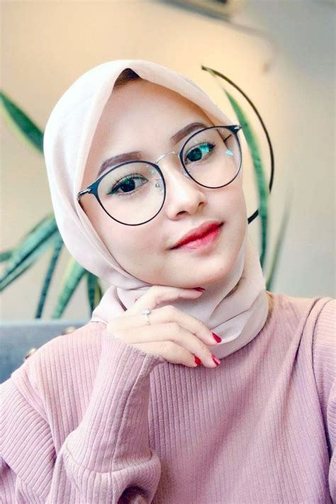 Heart Sign We Heart It Pure Beauty Asian Girl Hijab Pure Products