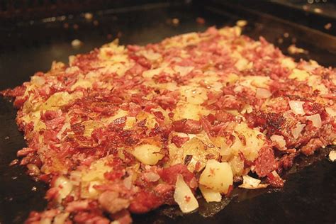 The one pictured was made at the now defunct carnegie deli in nyc. Homemade Corned Beef Hash Recipe