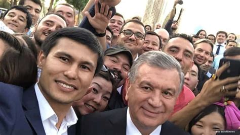 Uzbek President Mirziyoyev Calls A Snap Presidential Election To Gain A New Mandate