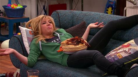 Every Time Sam Puckett Ate Something Weird 🥪 Icarly Sam And Cat