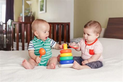 11 Best Stacking Toys For Babies 2022 Picks Momlovesbest