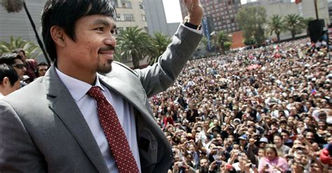 Manny Pacquiao Pledges 1 Million For Construction Of Community College