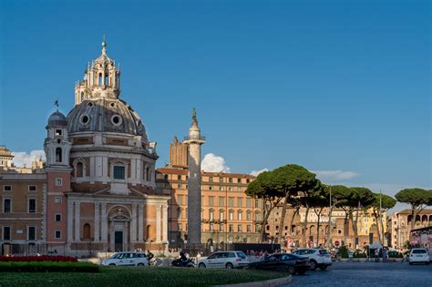 Piazza Venezia in Rome | Violeta Matei - Inspiration for Independent ...