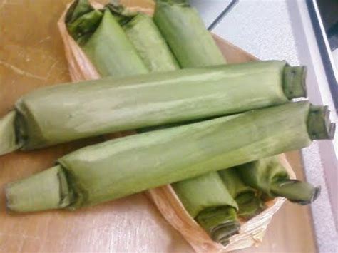 Lontong yang sudah dibuka dari kemasannya. Cara Bikin Lontong Dari Plastik : Cara Mudah Bikin Lontong ...