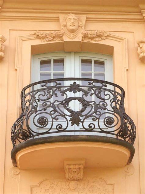 60 Best Railings Designs For A Catchier Balcony Railing
