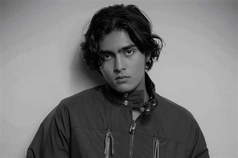 Share ke temen temen kalian. Terjerat Narkoba, Artis Renald Ramadhan Masih di Bawah Umur - Medcom.id