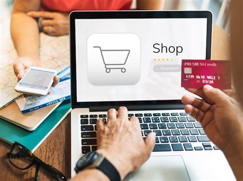 Premium Photo Online Shopping Store Order Concept