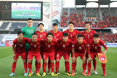 Hai trung vệ duy mạnh và đình trọng bị đau cơ, không tập luyện cùng các đồng đội ở đội tuyển việt nam. Hình Ảnh Đội Tuyển Việt Nam 2019 Mới Nhất - Hình Ảnh Đẹp HD