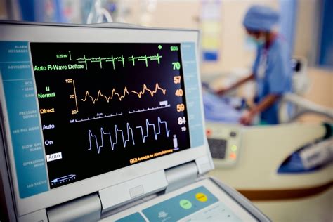 What Is The Difference Between Ekg Ecg And Eeg Facty Health