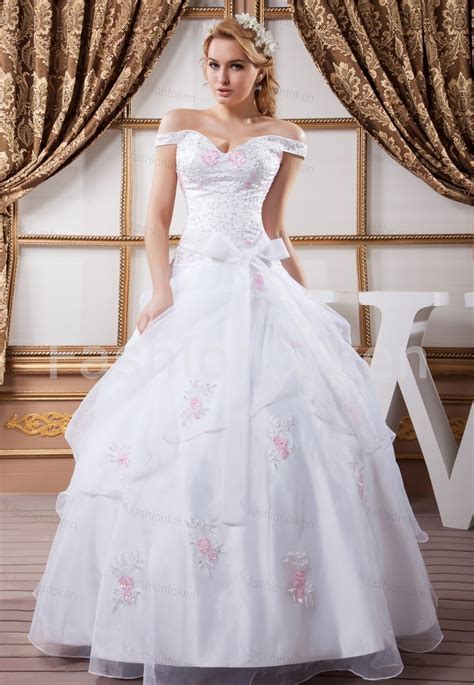 Lovely Wedding Dresses Fashionate Trends