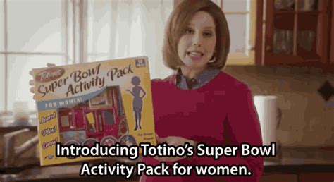 Snl Brilliantly Skewers Sexist Super Bowl Snack Commercials With This