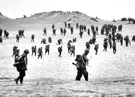 Vietnam War 1966 Us Marines Landing Quang Ngai Flickr