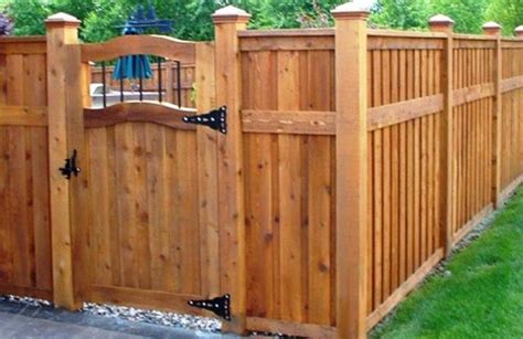 Wooden Fence Gate Plans Free Free Diy Wood Gate Plans In 2020 Farm