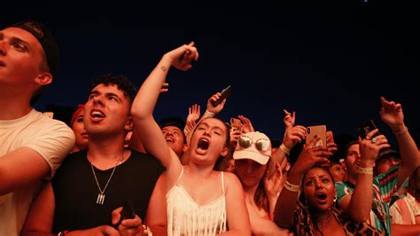 Drugs In Australia How Gangs Get Mdma Into Music Festivals Herald Sun