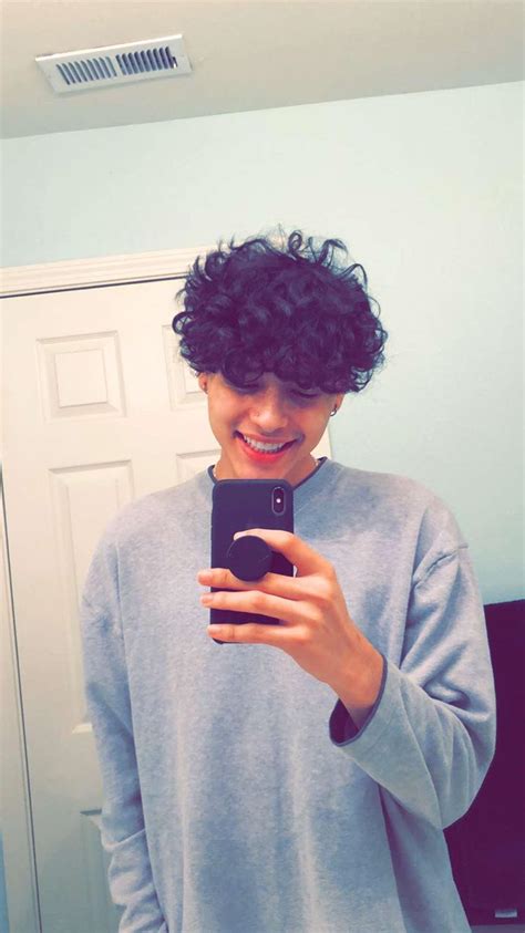 35 Latest Aesthetic Tumblr Boy Eboy Haircut Curly Rings Art