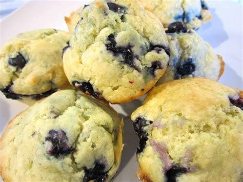 Marys Busy Kitchen Four Ways To Make Blueberry Muffins So Everyone