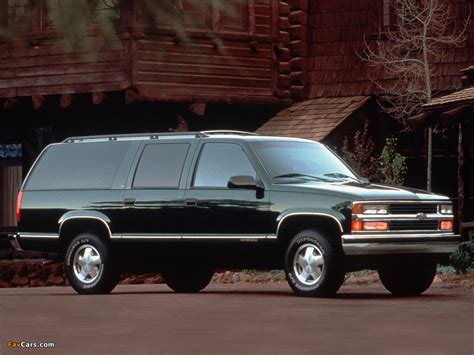 Pictures Of Chevrolet Suburban Gmt400 199499 1024x768