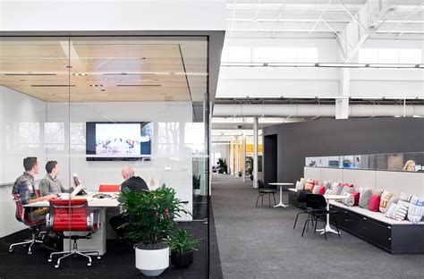 Herman Miller Living Office A Holistic Solution For The New Landscape