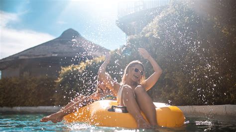 Two airport lounge visits will be replaced with unlimited lounge visits for you and a guest. Travel and Leisure | Latest Premier Offers - HSBC LK