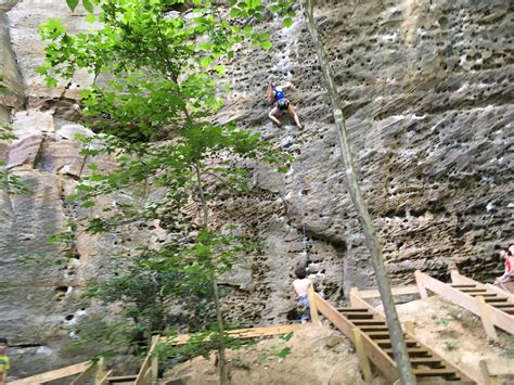Red River Gorge Kentucky The Rock There Is Awesome Rrockclimbing