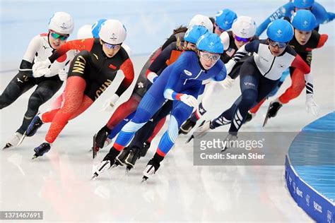 elizaveta golubeva of team roc skates during the women s mass start news photo getty images