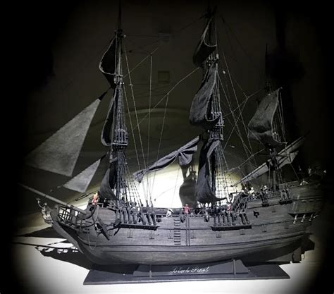 New Black Pearl Pirates Ship Wooden Model Kit 80cm Length In Model