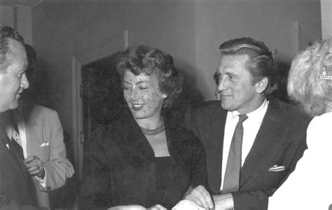 Letters Tell The Enduring Love Story Of Kirk And Anne Douglas The