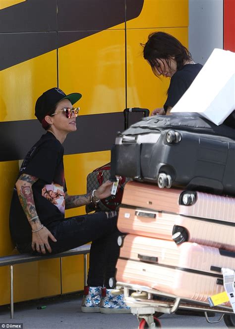 Ruby Rose And Girlfriend Jessica Origliasso Look Smitten At Brisbane Airport Daily Mail Online